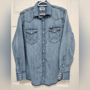 Wrangler Men's Blue Denim Shirt